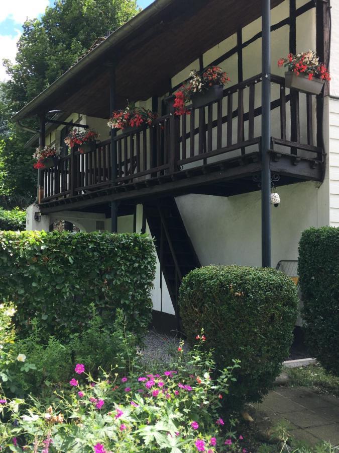 Holiday Home Les Ancolies  Gîte citadin Spa Extérieur photo