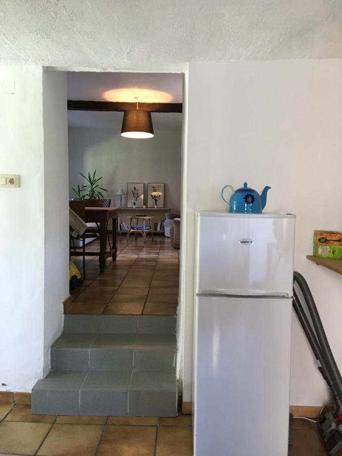 Holiday Home Les Ancolies  Gîte citadin Spa Extérieur photo