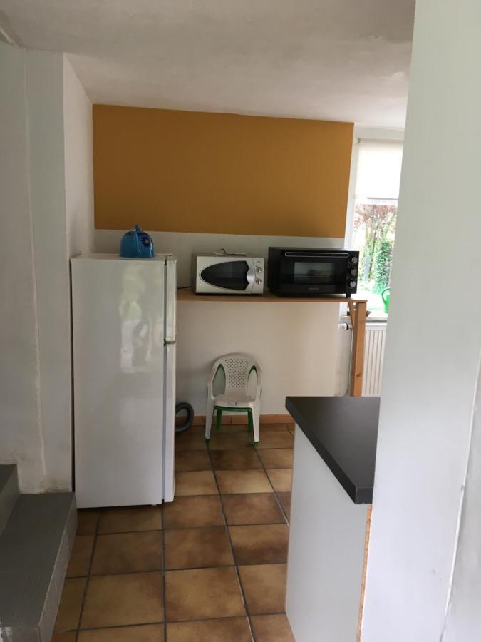 Holiday Home Les Ancolies  Gîte citadin Spa Extérieur photo
